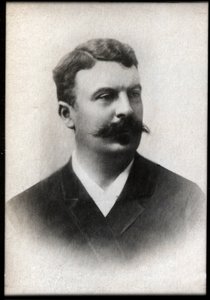 Ritratto di Guy de Maupassant da French Photographer